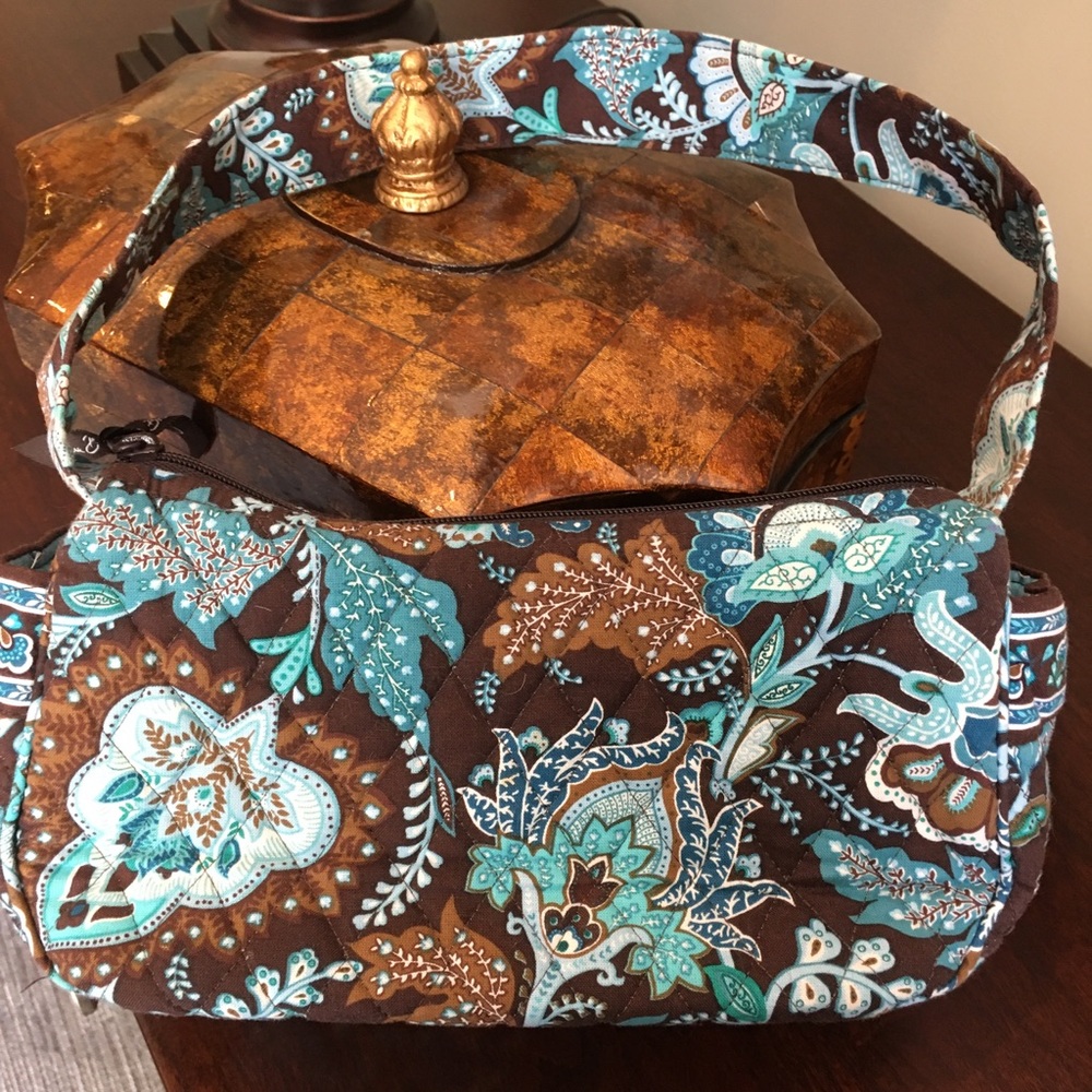 Vera Bradley Java blue pattern like new purse